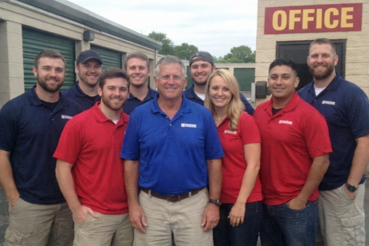 Water damage restoration professionals in Dearborn Heights, MI